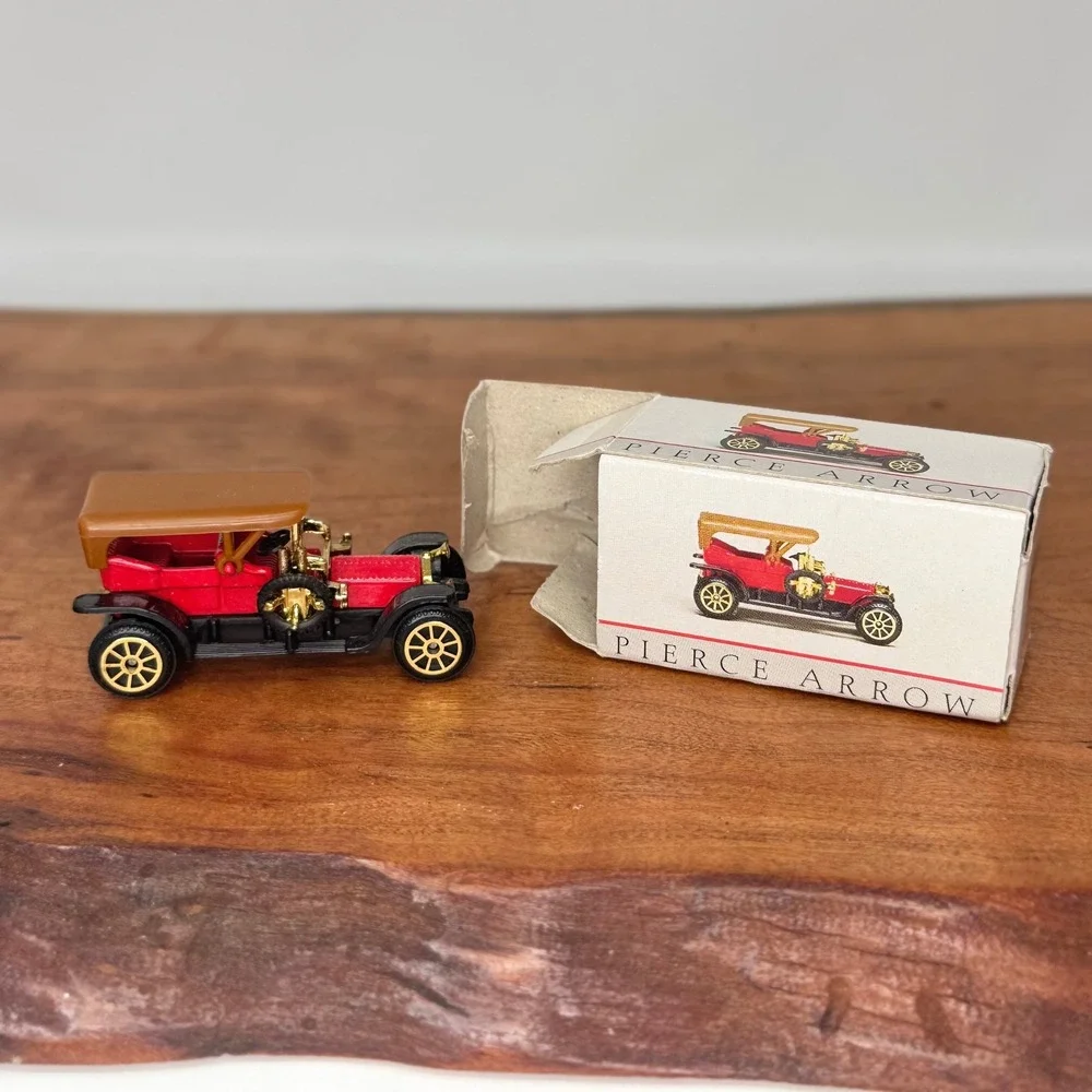 Vintage Reader Digest Diecast Miniature Cars 9 pc Set Packard Buick Ford Model T